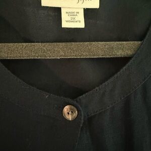 J. Jill dark navy 100% linen tunic
